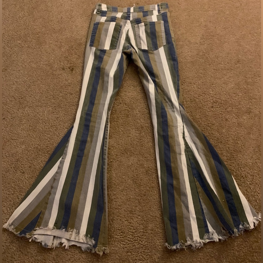 bell bottom striped jeans perfect condition